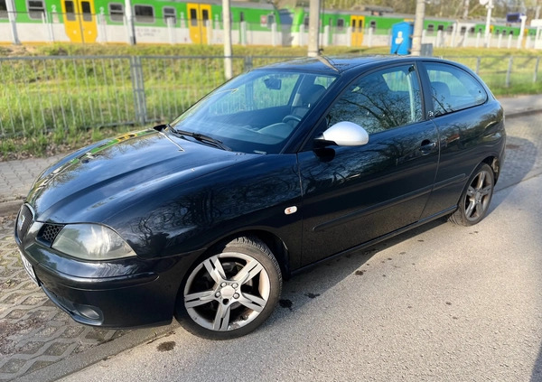 Seat Ibiza cena 3999 przebieg: 289000, rok produkcji 2004 z Warszawa małe 211